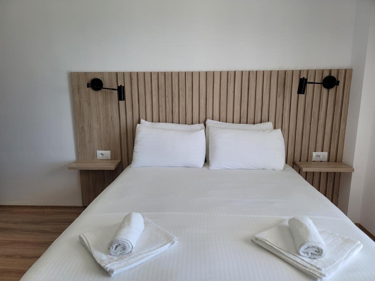 Sunlight Apartments Gjordeni Ksamil Ngoại thất bức ảnh