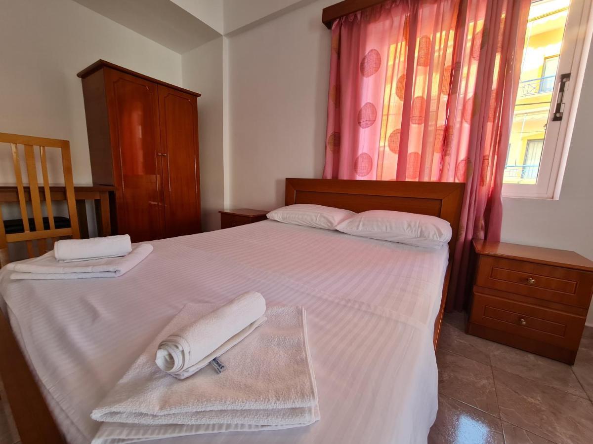 Sunlight Apartments Gjordeni Ksamil Ngoại thất bức ảnh