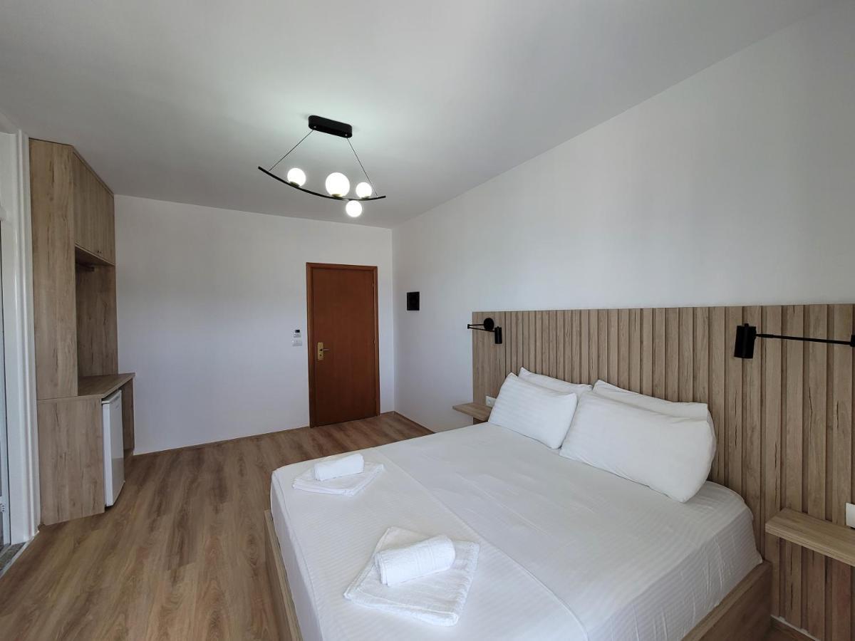 Sunlight Apartments Gjordeni Ksamil Ngoại thất bức ảnh
