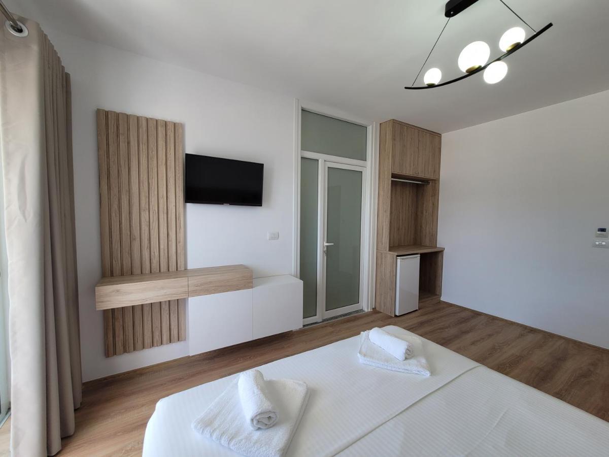 Sunlight Apartments Gjordeni Ksamil Ngoại thất bức ảnh