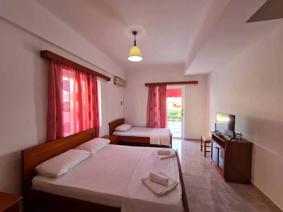 Sunlight Apartments Gjordeni Ksamil Ngoại thất bức ảnh