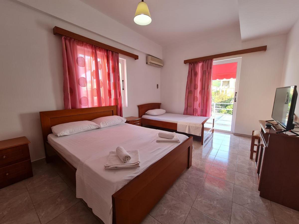 Sunlight Apartments Gjordeni Ksamil Ngoại thất bức ảnh